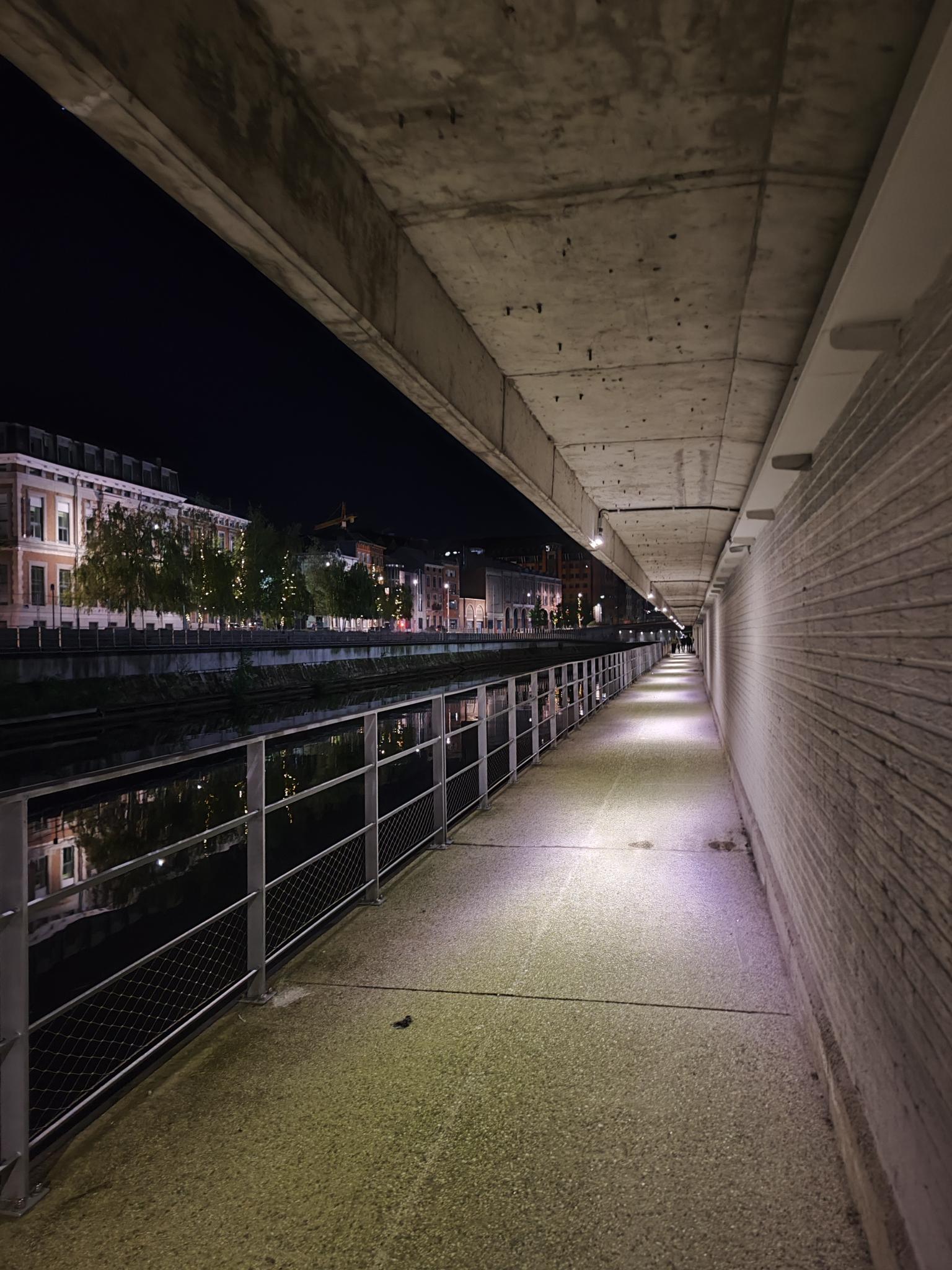 Genetec lumière charleroi quais de sambre